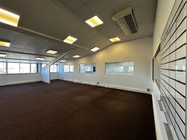 To Let Commercial Property for Rent in Observatory Western Cape